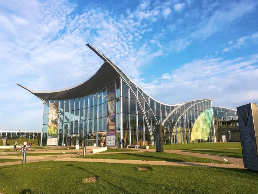 Bucuresti: Therme Bucharest Evening Entry Ticket & Transfer - Key points to know before booking
