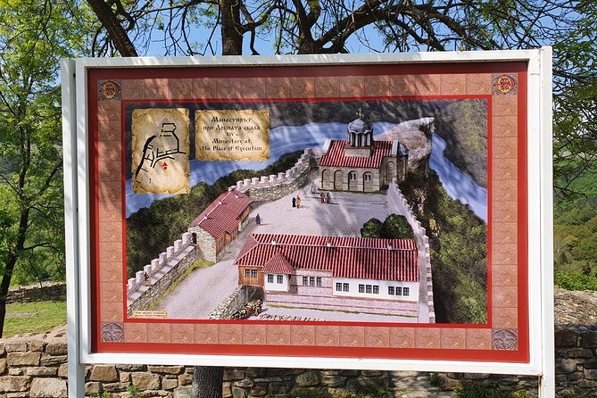 Bulgaria Day Trip - Private Tour from Bucharest - Veliko Tarnavo & Arbanasi - Arbanasi Village and the Konstantsalieva House