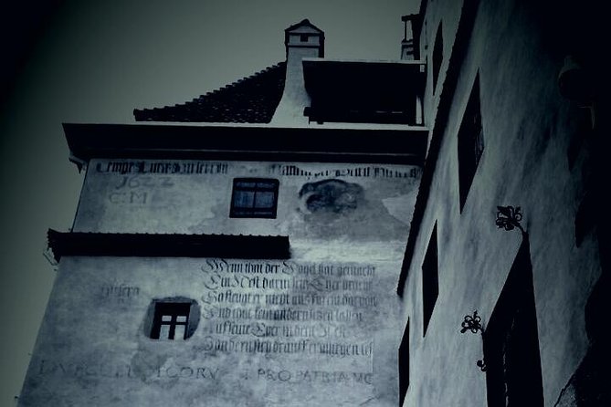 Castles Tours from Brasov - Bran Castle: legends, stairs, and the Dracula connection
