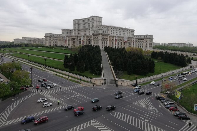 Contrasts of Communism - Small Group Walking Tour in Bucharest - A metro and bus ride into everyday Bucharest