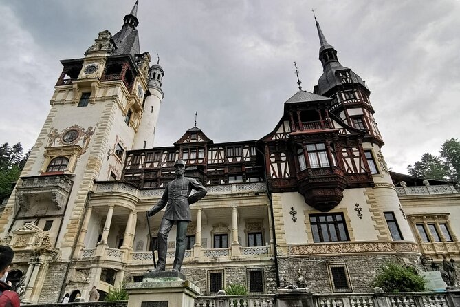 Day trip from Bucharest to Brasov, Peles & Dracula's Castle - Leaving Bucharest early