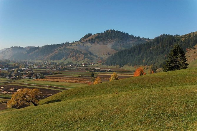 Day trip on Quad ATV - Transylvanian outdoor adventure - Red Lake: a dramatic first stop