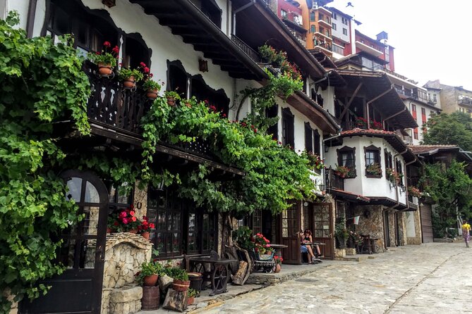 Day Trip to Bulgaria and Veliko Tarnovo from Bucharest - The early start from central Bucharest