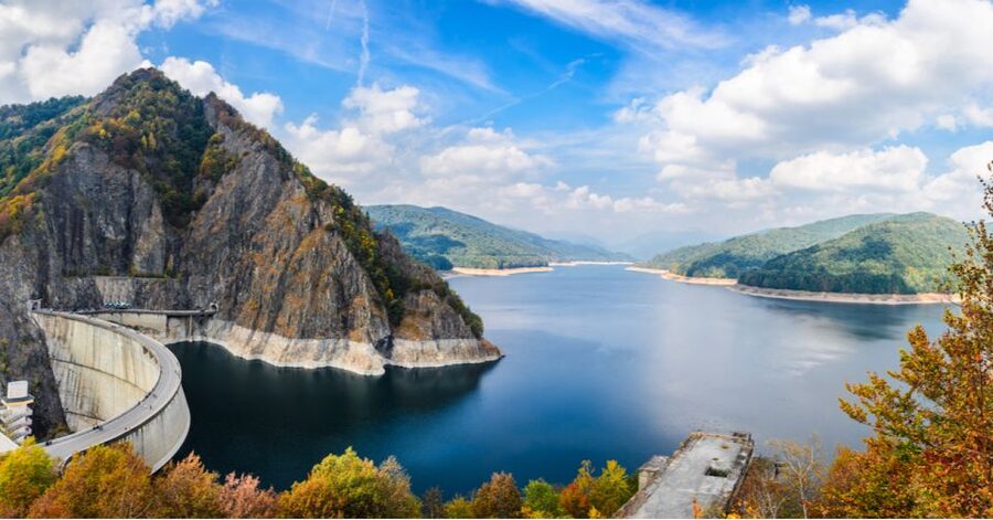 Day Trip to Transfagarasan - A 12-hour route from Wallachian court to the high mountains