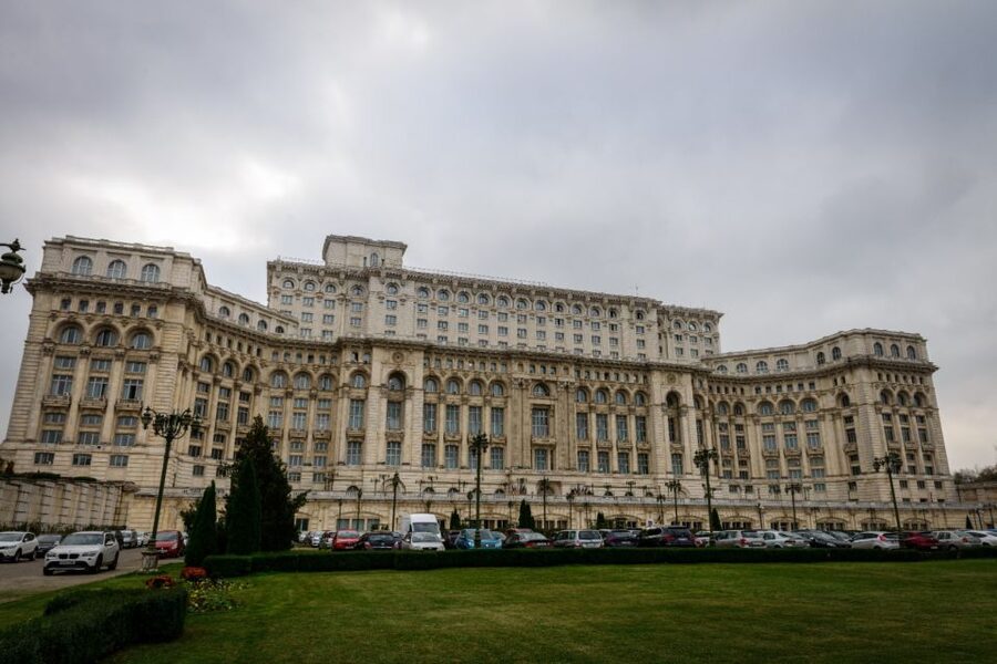 Discover Bucharest: Exclusive Half-Day Private City Tour - Why this four-hour route works well in Bucharest