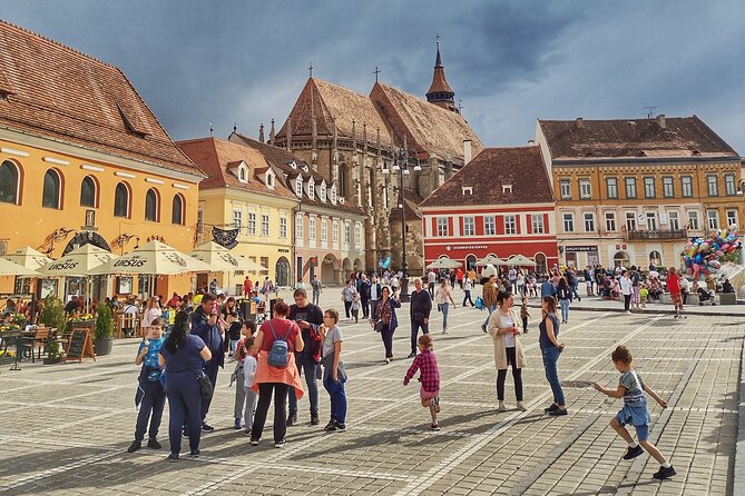 Discover Transylvania: Dracula, Peles Castle, Brasov Private Tour - A private guide can change the pace