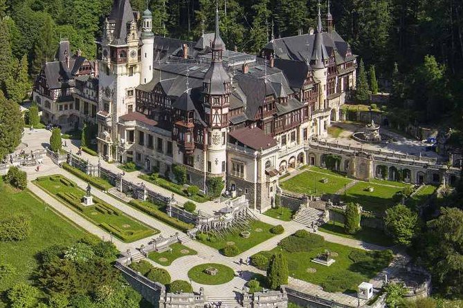 Dracula and Peles Castles Premium Tour with Hotel pick-up - Booking details that deserve attention