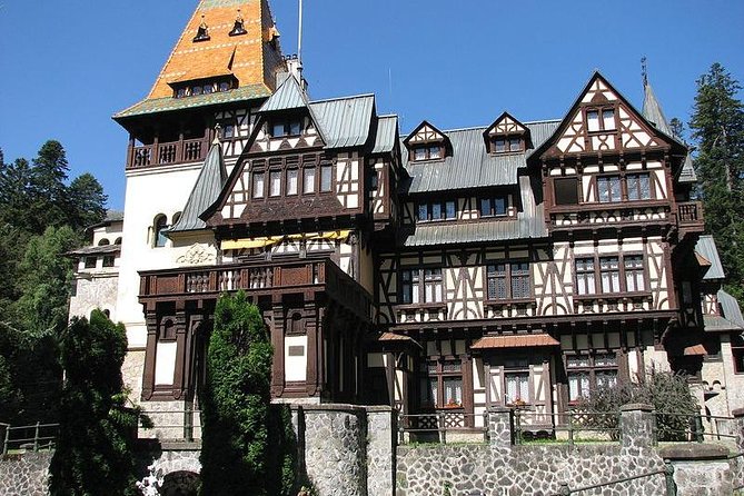 Dracula Castle, Peles Castle & Brasov-Private Tour from Bucharest - Brașov, a welcome change of pace