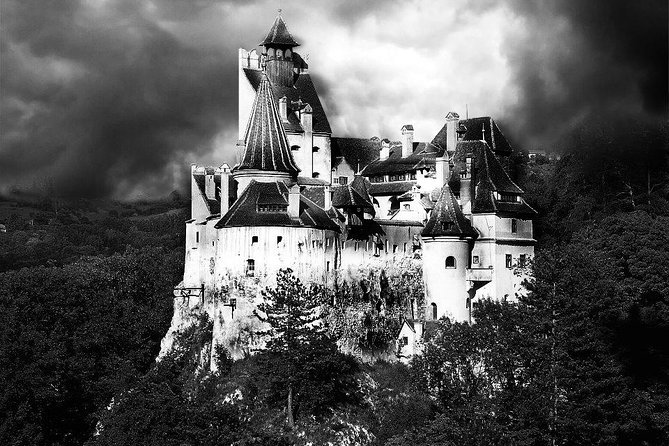 Dracula's Castle, Peles Castle and Brasov Day Trip from Bucharest - What the bus ride and group size mean