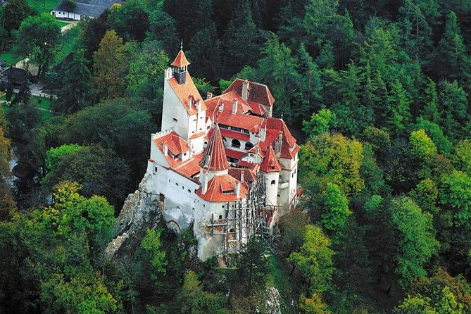 Dracula's Castle, Peles Castle and old town Brasov from Bucharest - Why this Bucharest to Transylvania trip works