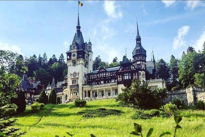 Dracula's Castle -Private Tour- with Brașov City and Peleș Castle - Brașov historic center: a useful change of pace