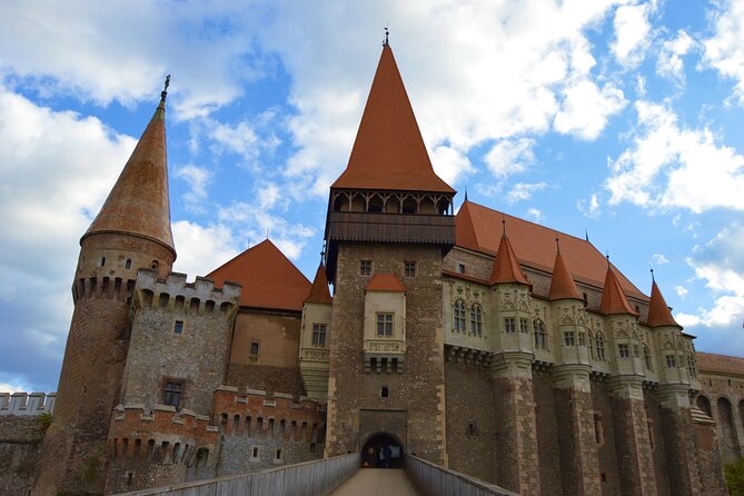 Exclusive Tour: Corvin Castle, Alba Iulia and traditional villages from Sibiu - Entering Corvin Castle and climbing its Gothic stairs