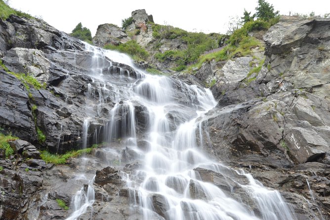 Exclusive Tour on Transfagarasan, Balea Lake, Balea and Capra Waterfalls - Balea Lake gives you the main walking break