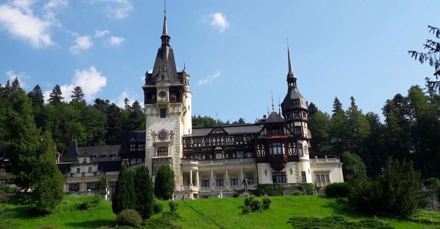 From Brasov: Peles Castle, Bran Castle & Cantacuzino Castle - Peleș Castle, Romania’s grand royal opening act