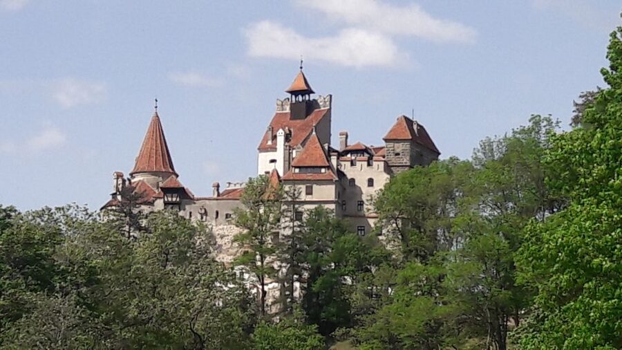 From Brasov: Peles Castle, Bran Castle & Cantacuzino Castle - Starting from Brașov in a Mercedes van