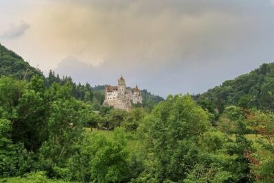 Small-group tour Bran, Rasnov, and Peles Castles