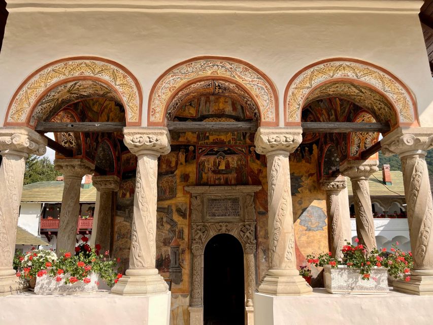 From Brasov: Tour of Castles and Surrounding Area - Peles Castle, the day’s architectural star