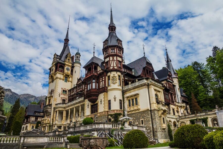 From Bucharest: A Taste of Transylvania: Private Tour - Who should book this day trip?