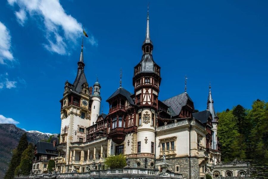From Bucharest: Brasov Peles & Dracula's Castle Day Tour - Key points to know before booking