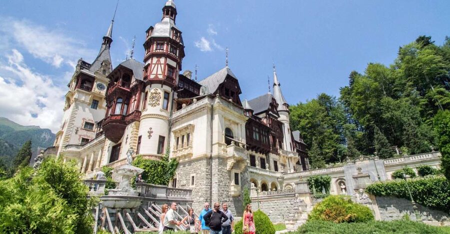 From Bucharest: Brasov Peles & Dracula's Castle Day Tour - Practical booking advice for Peles and Bran