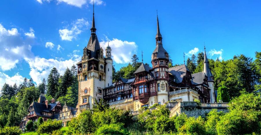 From Bucharest: Day Trip to Dracula and Peles Castle - Bran Castle and the Dracula story