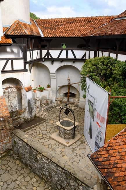 From Bucharest: Dracula's castle, Peles Castle and Brasov - Should you book it?