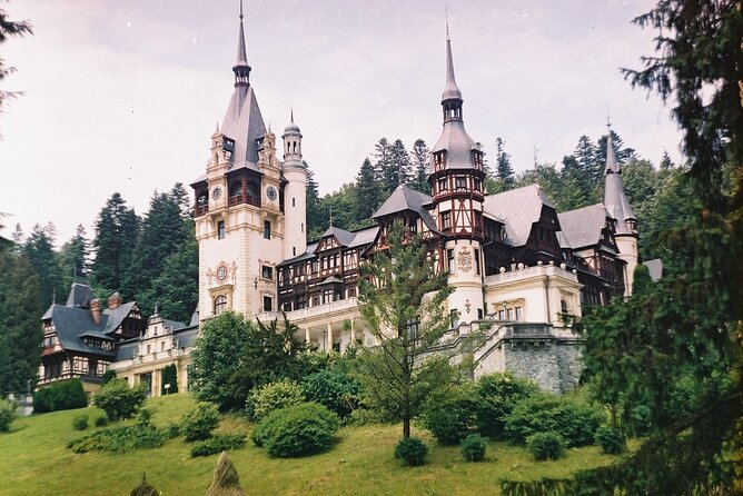 From Bucharest: Dracula's Castle, Peles Castle and Brasov Old Town Full Day Tour - Bran Castle and the Dracula question