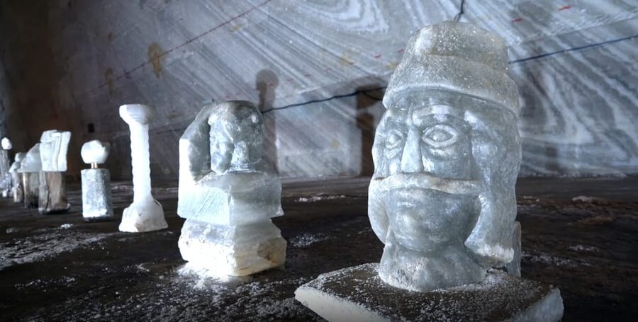 From Bucharest: Private Tour Salina Slanic: Salt Palace - Why Salina Slanic feels more like a palace than a mine