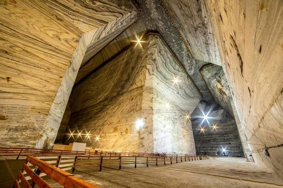 From Bucharest: Private Tour Salina Slanic: Salt Palace - Entering the salt halls
