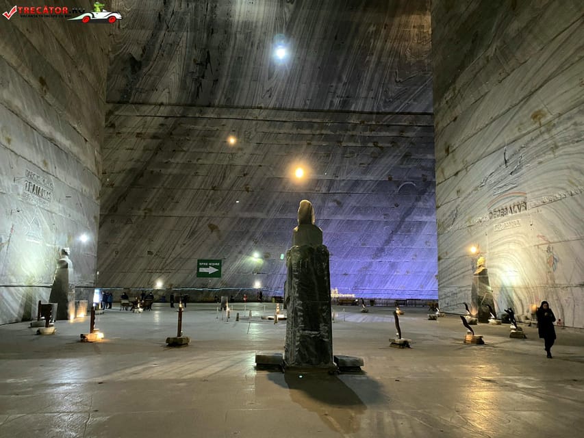 From Bucharest: Private Tour Salina Slanic: Salt Palace - Food and activities below ground