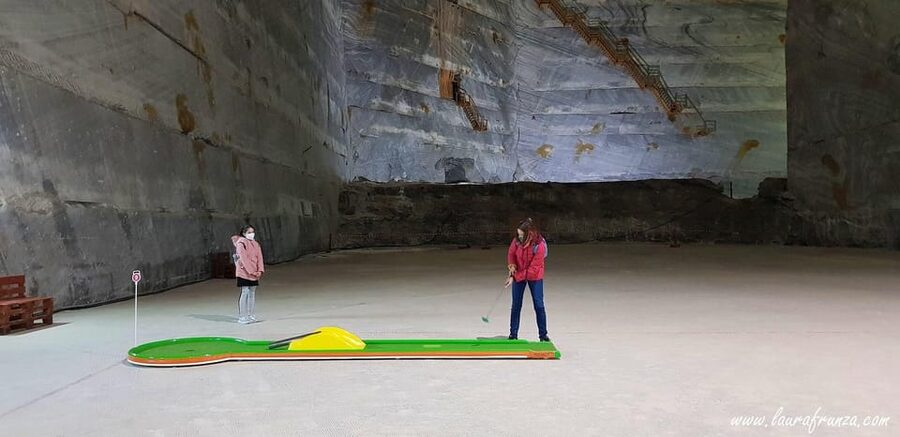 From Bucharest: Private Tour Salina Slanic: Salt Palace - The journey from Bucharest to Prahova