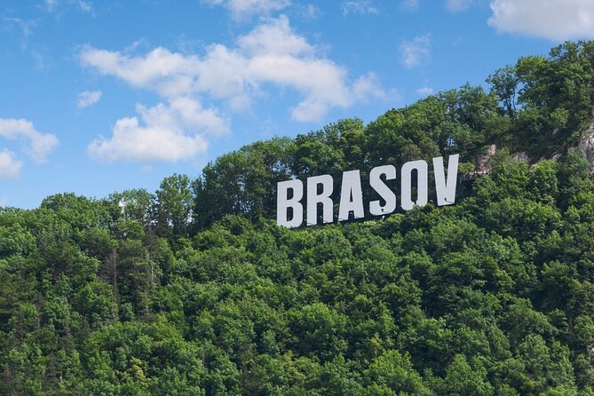 Full-Day Private Tour to Sinaia, Bran and Brasov from Bucharest - From Bucharest streets to the Carpathian Mountains