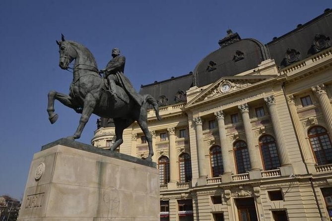 Half Day Bucharest Sightseeing Tour - Guide style and the value of a small group
