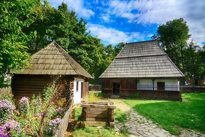 Half-Day Private Sightseeing Tour of Bucharest and its Surroundings Package - Who should book this Bucharest day out