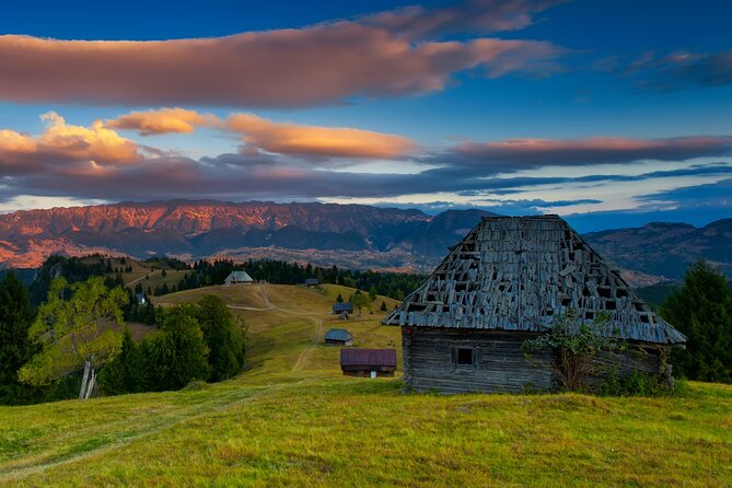 Hiking thought the best mountain villages in Romania-Private tour from Brasov - Leaving Brasov for the hills at 8:30 am