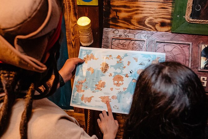Legend of Skull Island Immersive Escape Room Experience - English, group size, and the private-room advantage