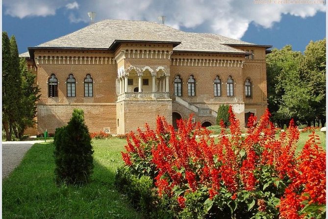 Mogosoaia Palace & Snagov Monastery: Private tour from Bucharest - Why this four-hour escape works from Bucharest