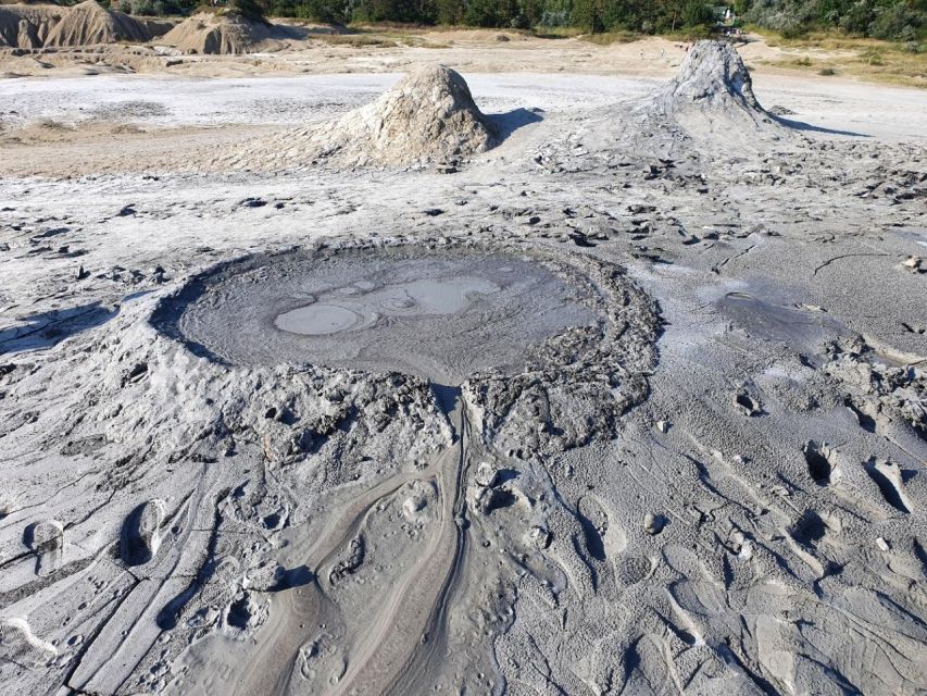 Muddy Volcanoes and Salt Mine Private Tour - Timing, food, and what to plan for