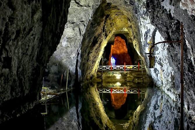 National Village Museum and Salt Mine in a Day Tour - What the private drive adds to the day