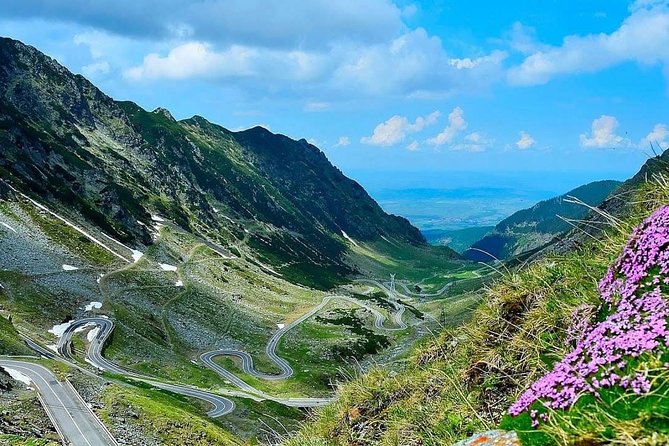 One day tour Transfagarasan road , Balea waterfall, Balea lake - A one-hour visit to Făgăraș Fortress