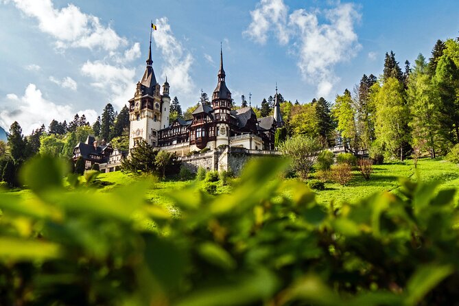 Peles & Cantacuzino Castles: Gourmet Wine & Cultural Day trip - The drive through the Prahova Valley
