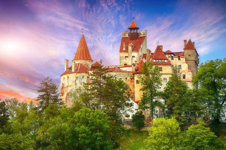 PREMIUM TOUR (6 Pax) Bucharest, Peles&Bran Castles & Brasov - Three Transylvanian highlights from Bucharest in one day