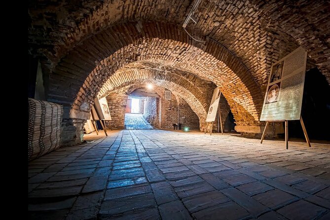 Princely Court of Târgoviște and Curtea de Argeș Monastery - Should you book it?