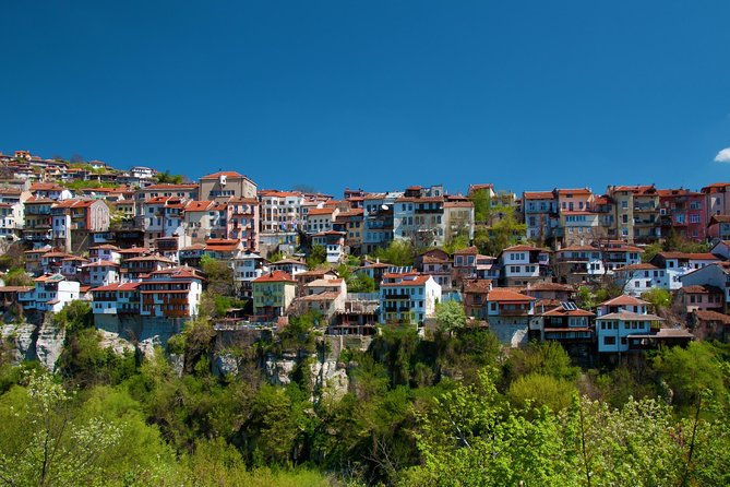 Private Day Trip to Bulgaria and Veliko Tarnovo from Bucharest - Tsarevets Fortress and the climb above the river
