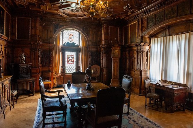 Private Full Day Trip to Peles & Bran (Dracula’s) Castles &Brasov - Transport, weather, and the long return