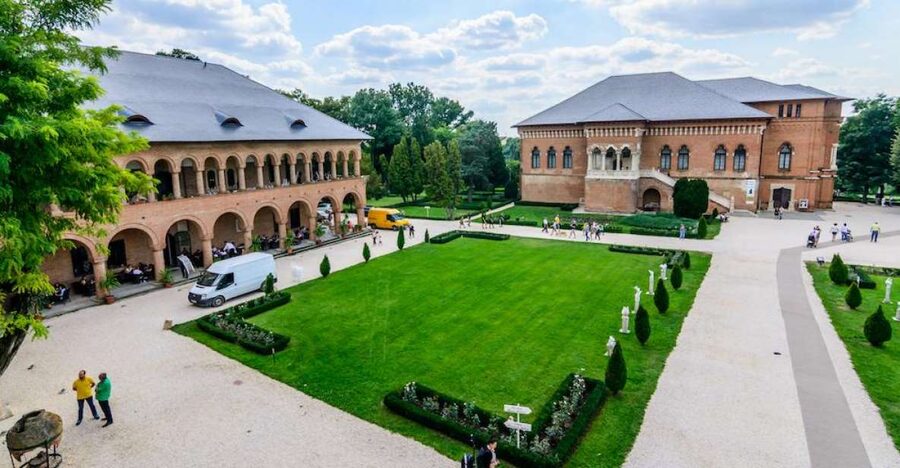 Private Half Day Trip to Snagov Monastery & Mogosoaia - Two very different escapes from Bucharest