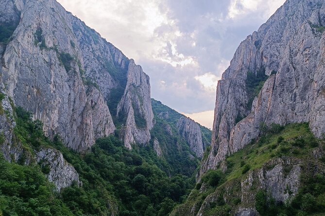 Private Hiking OR Climbing Experience in beaufitul gorges - Key things to know before you book