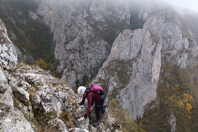 Private Hiking OR Climbing Experience in beaufitul gorges - The 40-minute walk back to the parking area