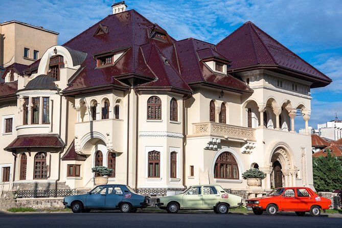 Private: RedPatrol Bucharest Contrasts Tour in a Vintage Car - Ferentari, factories, and the cost of transition