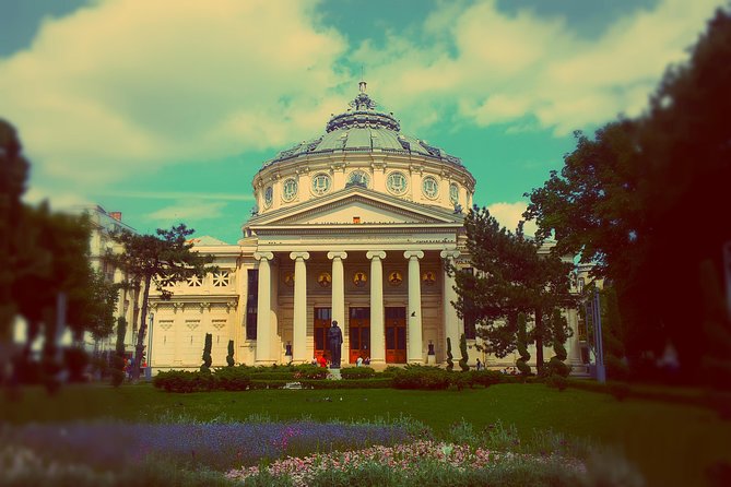 Private Sightseeing Tour of Bucharest - Palace of Parliament: a powerful first stop